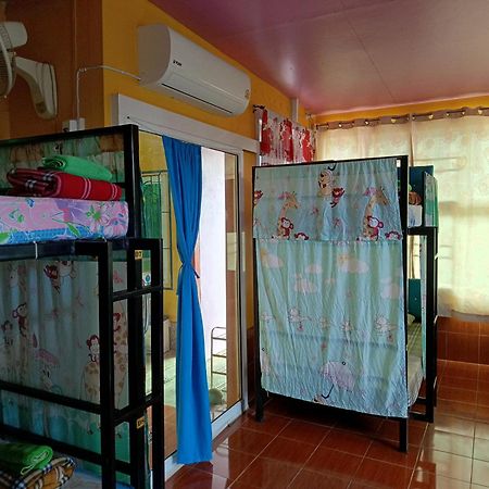 Ruengsrisiri Guesthouse Сукхотхай Екстер'єр фото